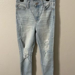 Jean celebrity pink, the spice